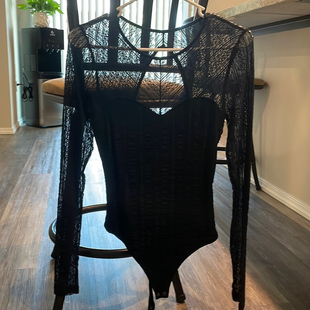 black lace abercrombie bodysuit